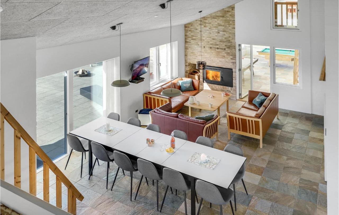 Nice Home In Tarm With Kitchen ภายนอก รูปภาพ